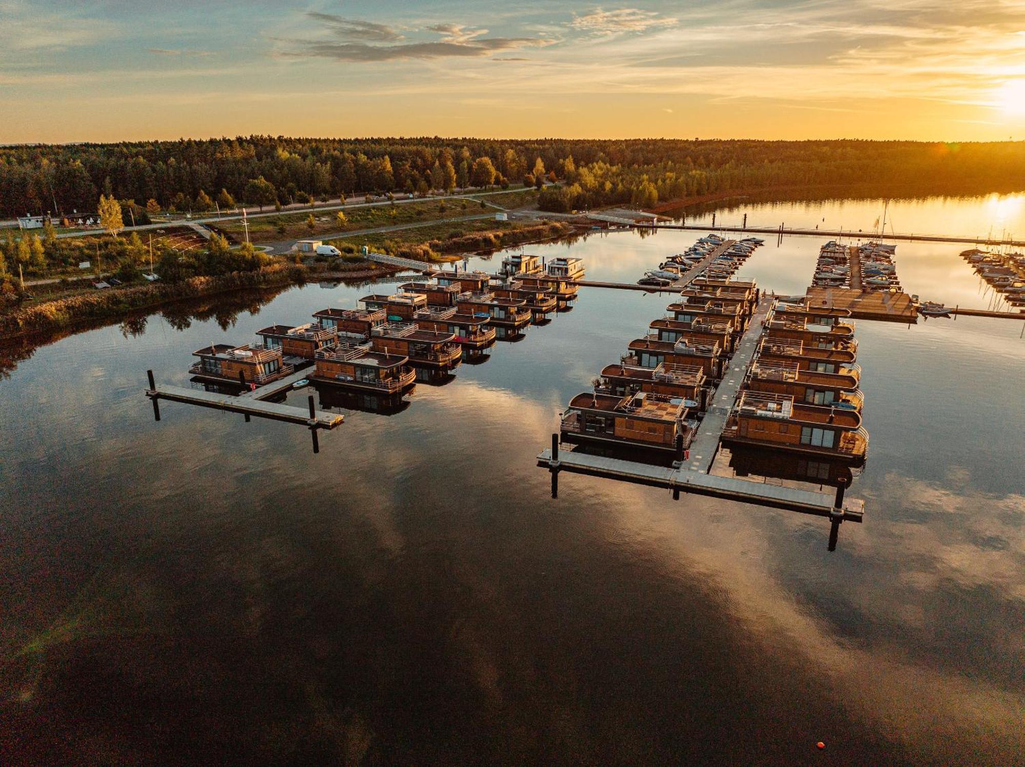 Floatinghouses Baerwalder See Klitten Zewnętrze zdjęcie