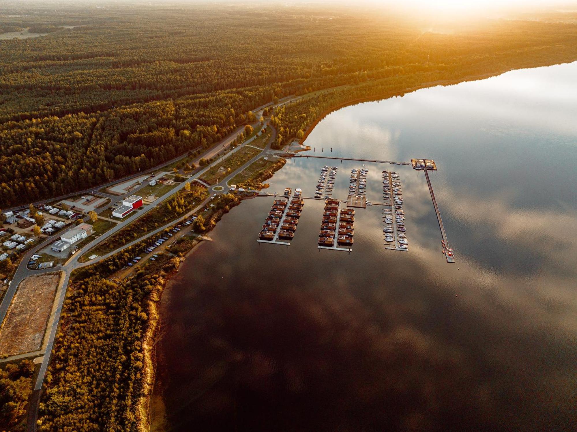 Floatinghouses Baerwalder See Klitten Zewnętrze zdjęcie